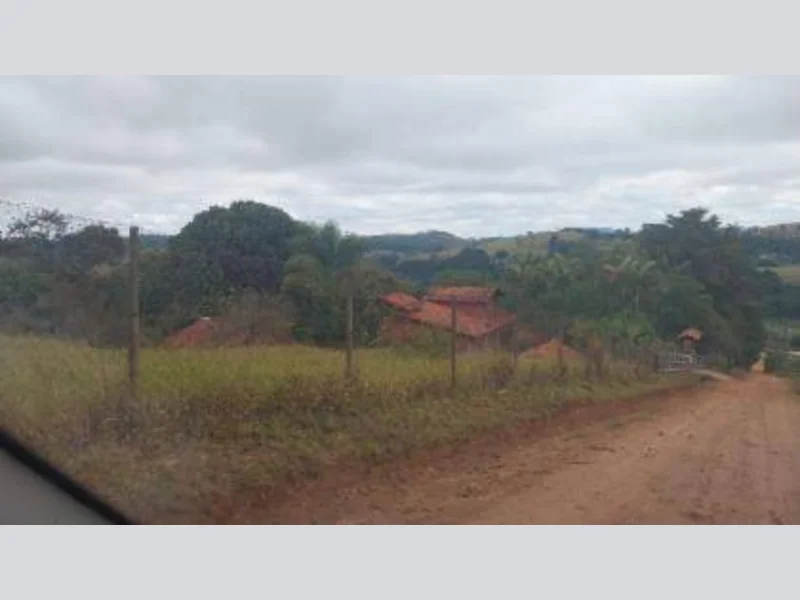 Foto 2 de 6: Casa em leilão em Antônio Carlos - MG, bairro Vale do Ipe — Casa - Antônio Carlos - MG