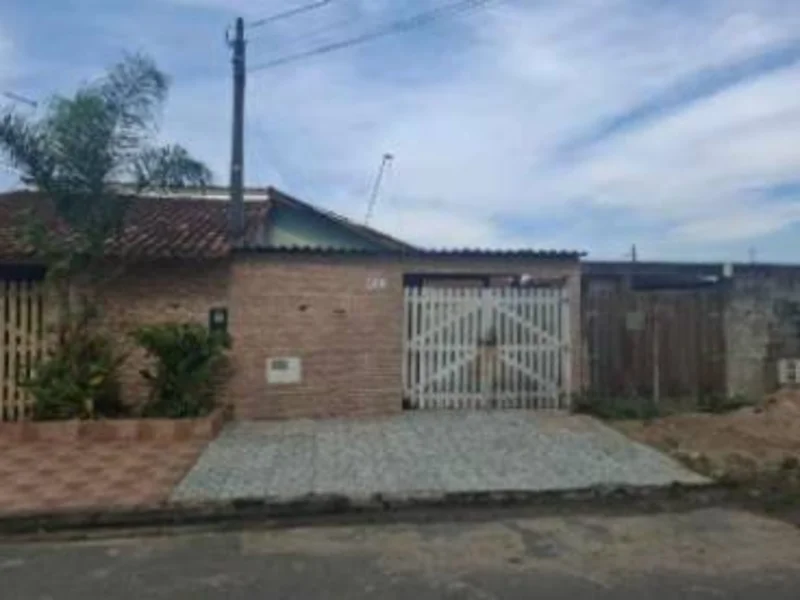 Foto 1 de 4: Casa em leilão em Mongaguá - SP, bairro Jardim Leonor — Casa - Mongaguá - SP
