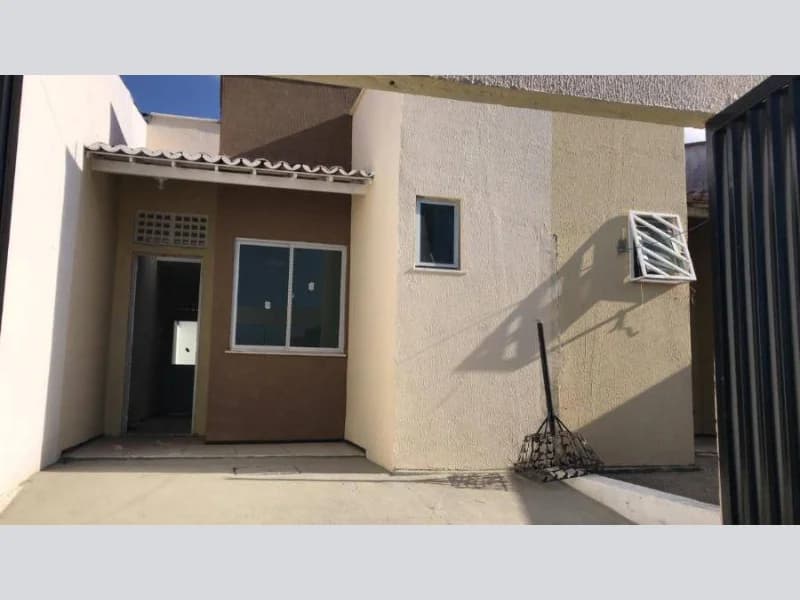 Foto 1 de 15: Casa em leilão em Maracanaú - CE, bairro Loteamento Parque São José — Casa - Maracanaú - CE