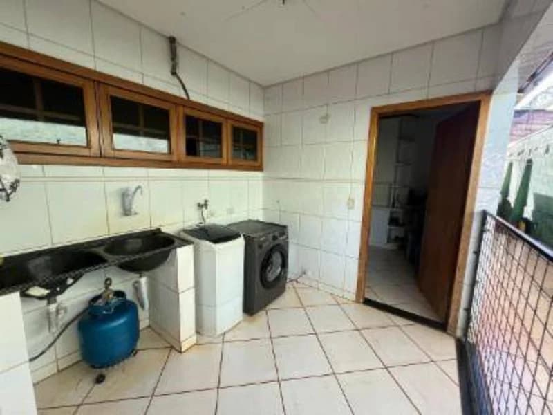 Foto 14 de 22: Casa em leilão em Goiânia - GO, bairro Jardim Bonanza — Casa - Goiânia - GO