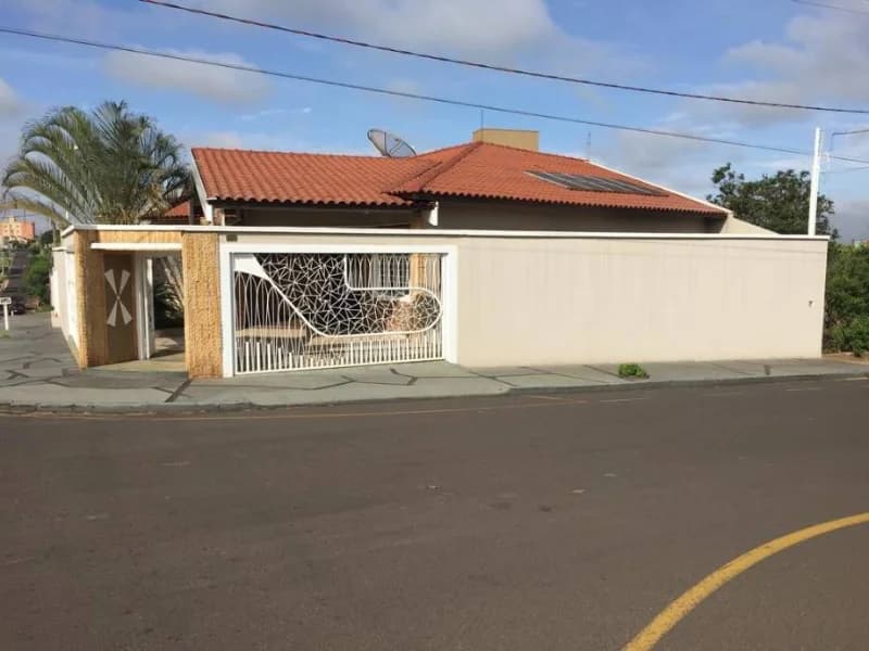 Foto 8 de 46: Casa em leilão em José Bonifácio - SP, bairro Centro — Casa - José Bonifácio - SP