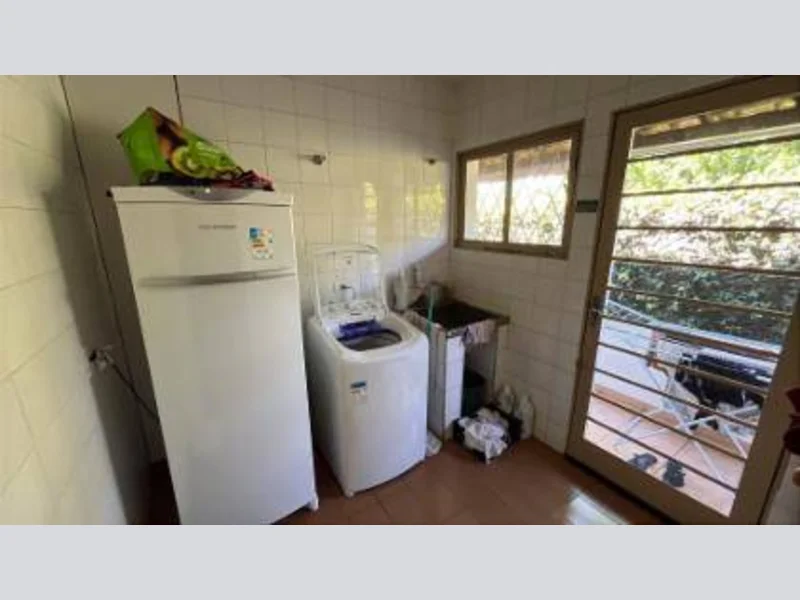 Foto 1 de 13: Casa em leilão em São Carlos - SP, bairro Parque Santa Marta — Casa - São Carlos - SP