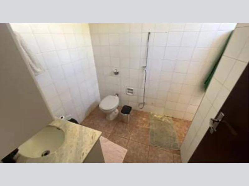 Foto 5 de 13: Casa em leilão em São Carlos - SP, bairro Parque Santa Marta — Casa - São Carlos - SP
