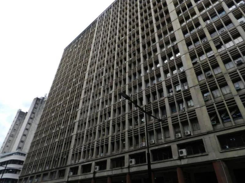 Foto 6 de 10: Comercial em leilão em Porto Alegre - RS, bairro Centro Historico — Imóvel Comercial - Porto Alegre - RS