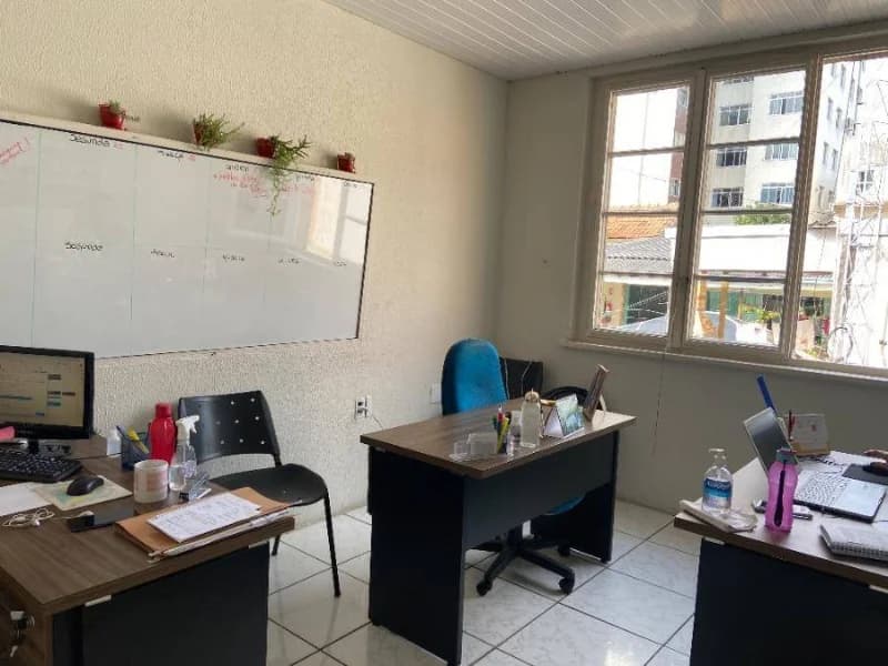 Foto 15 de 40: Comercial em leilão em Ponta Grossa - PR, bairro Centro — Imóvel Comercial - Ponta Grossa - PR