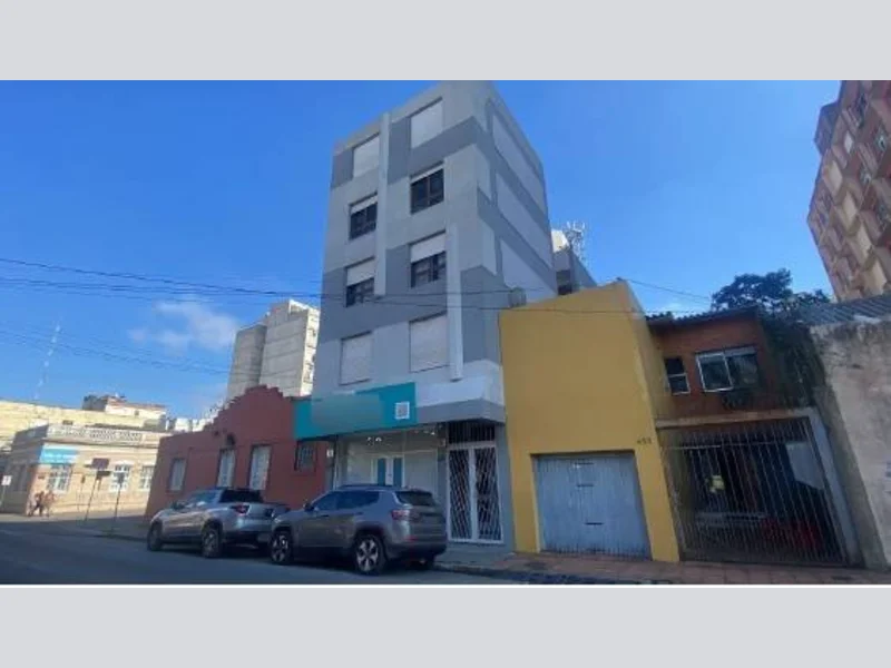 Foto 22 de 23: Comercial em leilão em Pelotas - RS, bairro Centro — Sala - Pelotas - RS