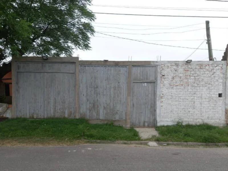 Foto 1 de 11: Casa em leilão em Rio Grande - RS, bairro Parque Marinha — Casa - Rio Grande - RS