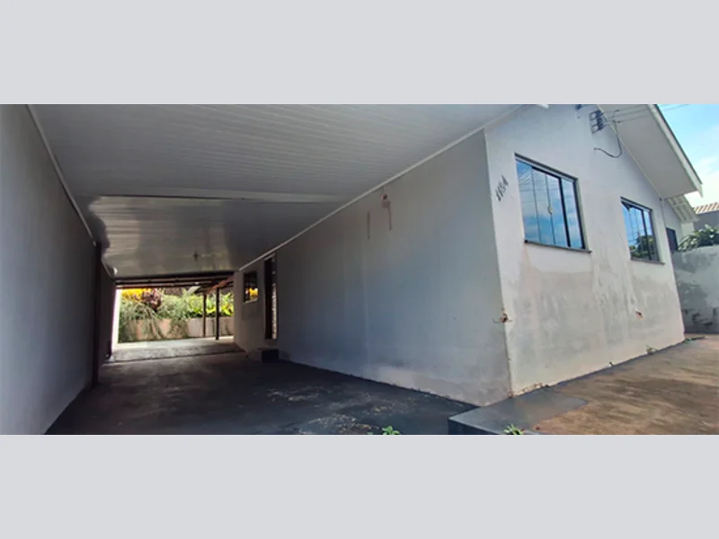 Foto 3 de 24: Casa em leilão em Cornélio Procópio - PR, bairro Jardim Primavera — Casa - Cornélio Procópio - PR