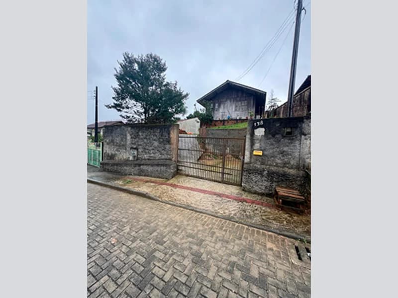 Foto 6 de 6: Casa em leilão em Joinville - SC, bairro Itaum — Casa - Joinville - SC
