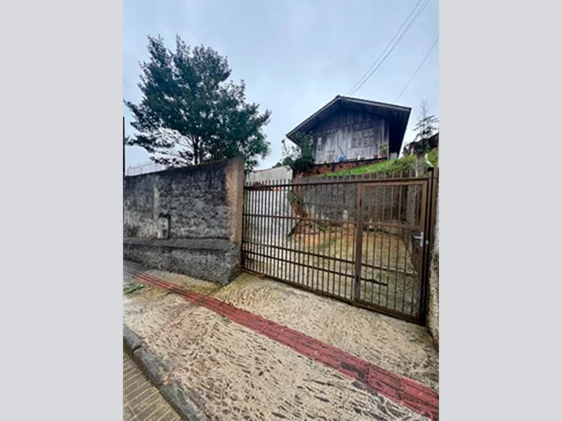 Foto 3 de 6: Casa em leilão em Joinville - SC, bairro Itaum — Casa - Joinville - SC