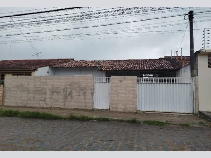 Foto 14 de 17: Casa em leilão em Gravatá - PE, bairro Prado — Casa - Gravatá - PE