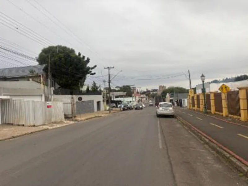 Foto 4 de 5: Casa em leilão em Irati - PR, bairro Canisianas — Casa - Irati - PR