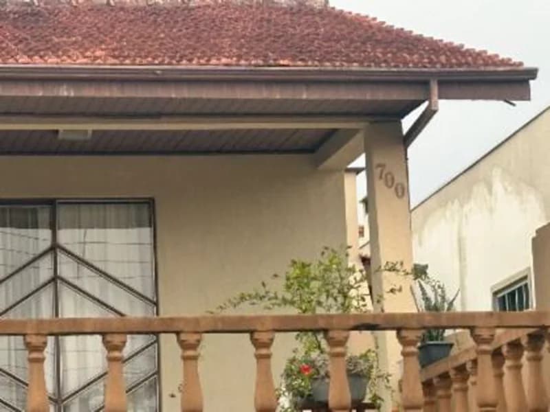 Foto 3 de 5: Casa em leilão em Irati - PR, bairro Canisianas — Casa - Irati - PR
