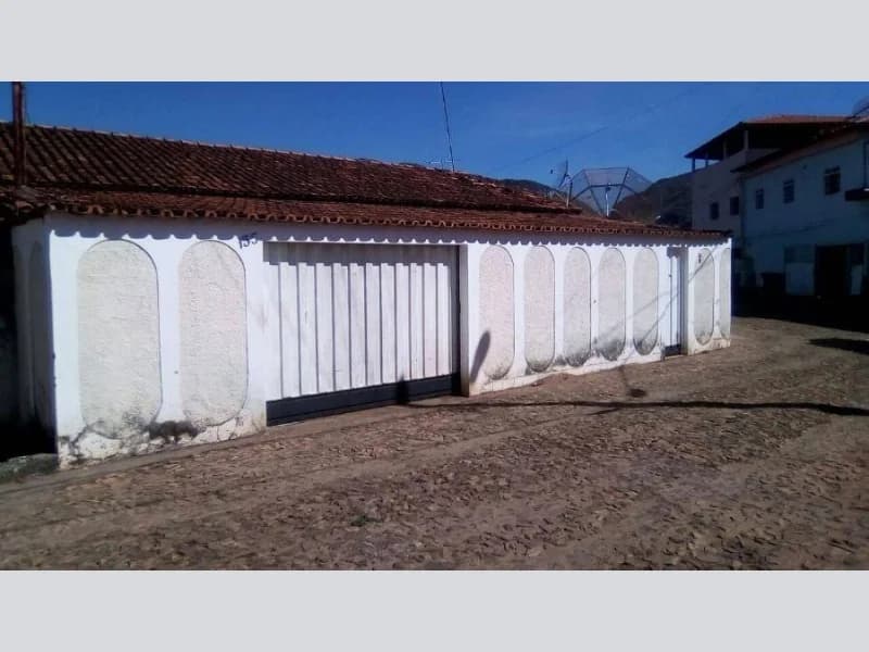 Foto 2 de 6: Casa em leilão em Grão Mogol - MG, bairro Centro — Casa - Grão Mogol - MG