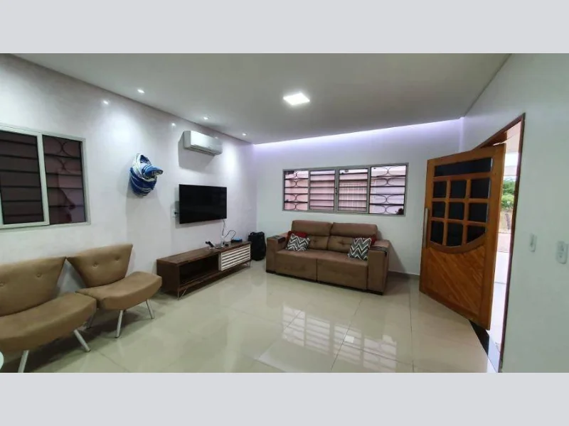 Foto 26 de 38: Casa em leilão em Picos - PI, bairro Ipueiras — Casa - Picos - PI