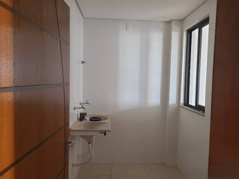 Foto 33 de 41: Apartamento em leilão em Barbacena - MG, bairro São José — Apartamento - Barbacena - MG