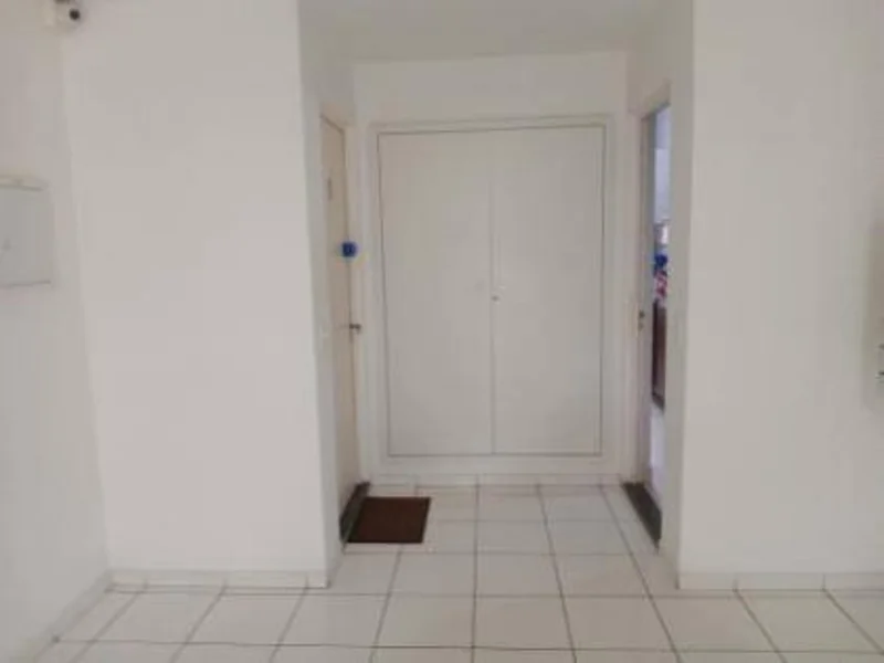 Foto 3 de 13: Apartamento em leilão em Campinas - SP, bairro Vila Saturnia — Apartamento - Campinas - SP
