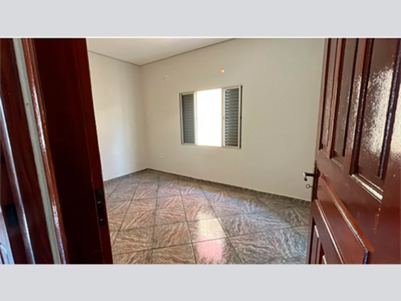 Foto 3 de 4: Casa em leilão em Cacoal - RO, bairro Industrial — Casa - Cacoal - RO