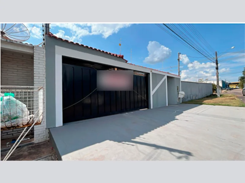 Foto 1 de 4: Casa em leilão em Cacoal - RO, bairro Industrial — Casa - Cacoal - RO