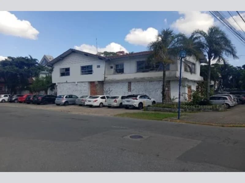 Foto 2 de 10: Casa em leilão em Joinville - SC, bairro Centro — Casa - Joinville - SC
