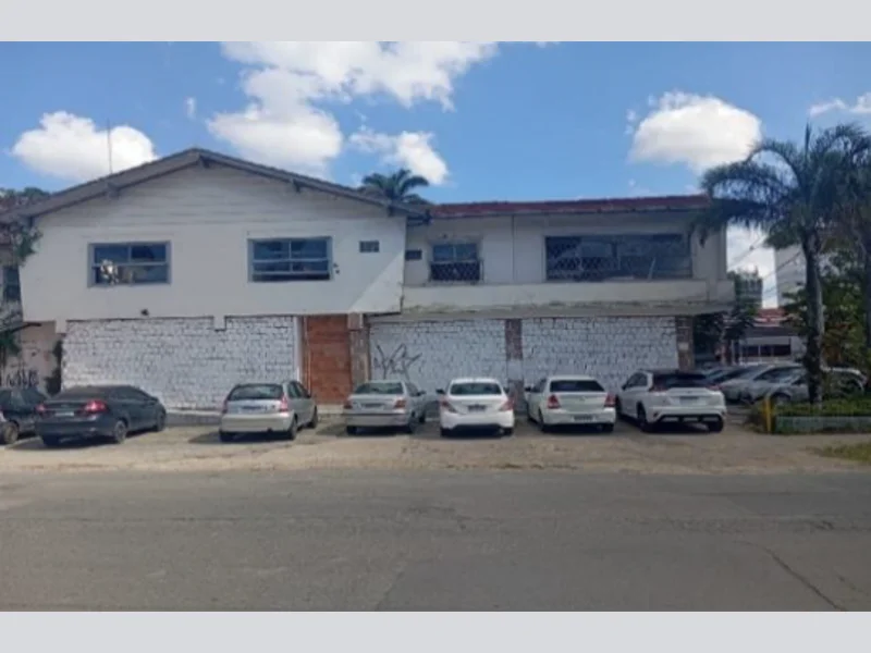 Foto 8 de 10: Casa em leilão em Joinville - SC, bairro Centro — Casa - Joinville - SC