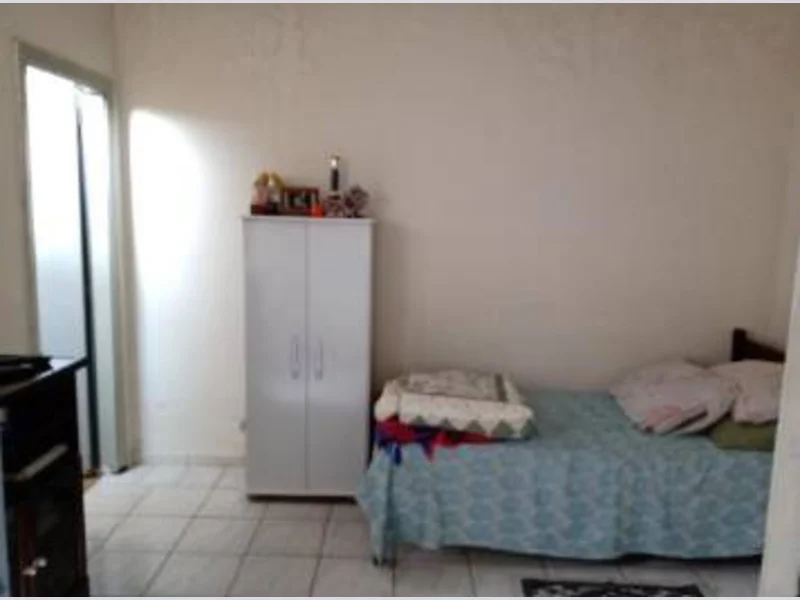Foto 5 de 13: Casa em leilão em Taubaté - SP, bairro Centro — Casa - Taubaté - SP