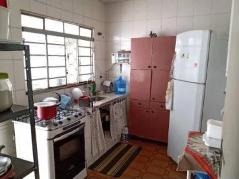 Foto 8 de 13: Casa em leilão em Taubaté - SP, bairro Centro — Casa - Taubaté - SP