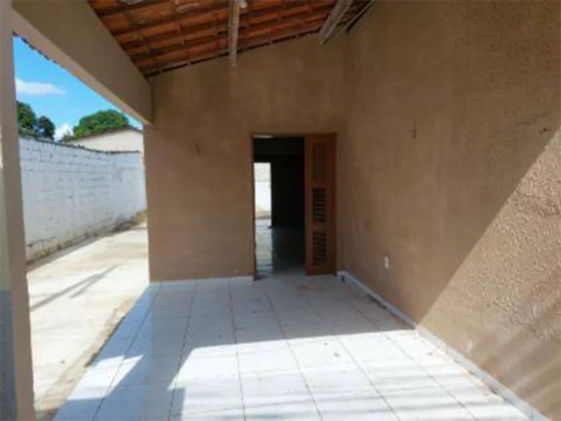 Foto 8 de 42: Casa em leilão em Fortaleza - CE, bairro Guajeru — Casa - Fortaleza - CE