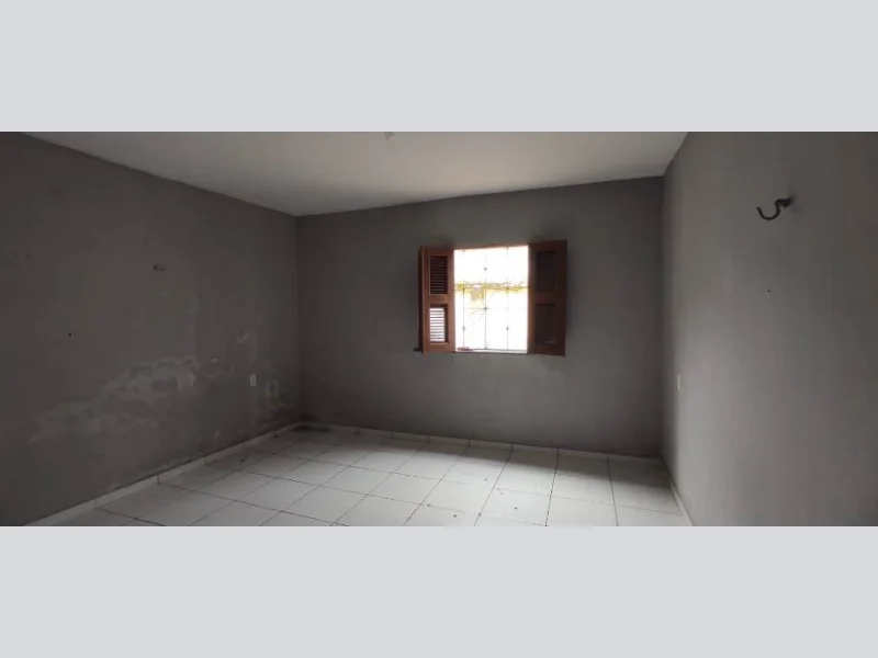 Foto 15 de 42: Casa em leilão em Fortaleza - CE, bairro Guajeru — Casa - Fortaleza - CE