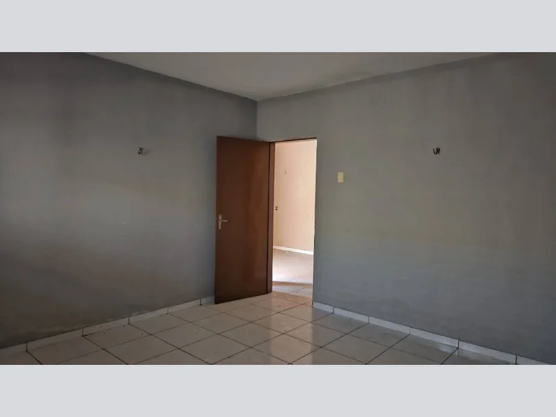 Foto 27 de 42: Casa em leilão em Fortaleza - CE, bairro Guajeru — Casa - Fortaleza - CE