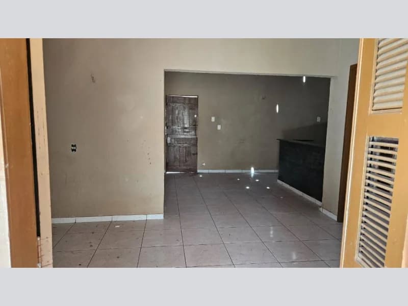 Foto 36 de 42: Casa em leilão em Fortaleza - CE, bairro Guajeru — Casa - Fortaleza - CE