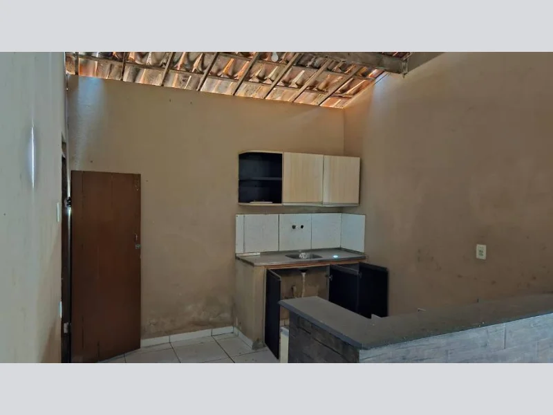 Foto 37 de 42: Casa em leilão em Fortaleza - CE, bairro Guajeru — Casa - Fortaleza - CE