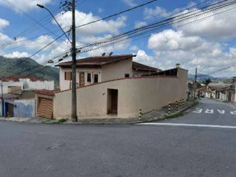 Foto 3 de 7: Casa em leilão em Poços De Caldas - MG — Casa - Poços de Caldas - MG
