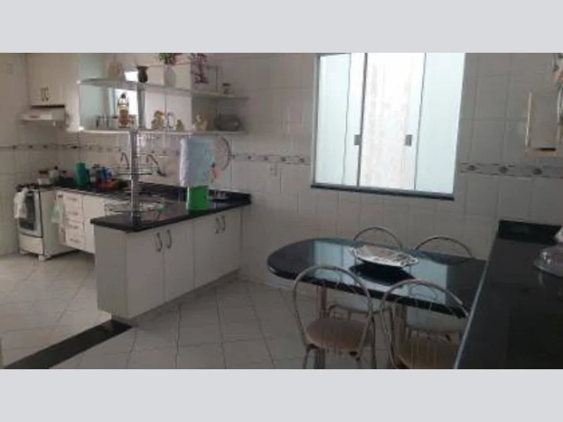 Foto 11 de 24: Casa em leilão em Salvador - BA, bairro Alto do Coqueirinho — Casa - Salvador - BA
