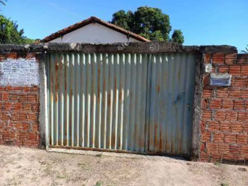 Foto 10 de 45: Casa em leilão em Urucuia - MG, bairro Rutilante — Casa - Urucuia - MG