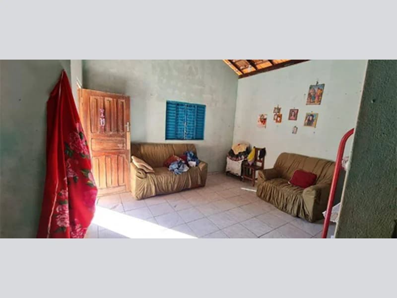 Foto 16 de 45: Casa em leilão em Urucuia - MG, bairro Rutilante — Casa - Urucuia - MG