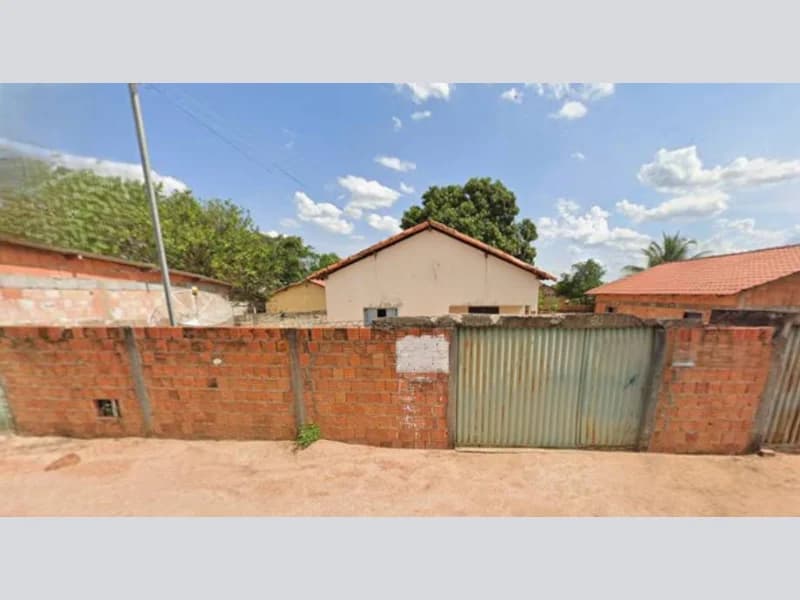 Foto 45 de 45: Casa em leilão em Urucuia - MG, bairro Rutilante — Casa - Urucuia - MG