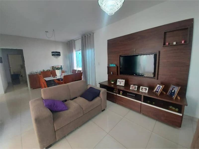 Foto 7 de 57: Casa em leilão em Uberlândia - MG, bairro Jardim das Palmeiras — Casa - Uberlândia - MG