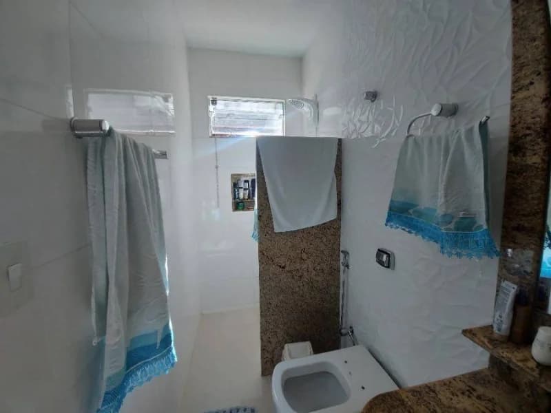 Foto 36 de 57: Casa em leilão em Uberlândia - MG, bairro Jardim das Palmeiras — Casa - Uberlândia - MG