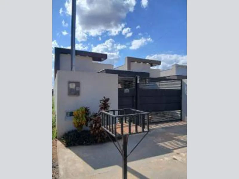 Foto 1 de 4: Casa em leilão em Chapadão Do Sul - MS — Casa - Chapadão do Sul - MS