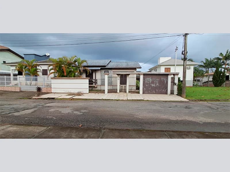 Foto 13 de 18: Casa em leilão em Criciúma - SC, bairro Loteamento Manenti — Casa - Criciúma - SC