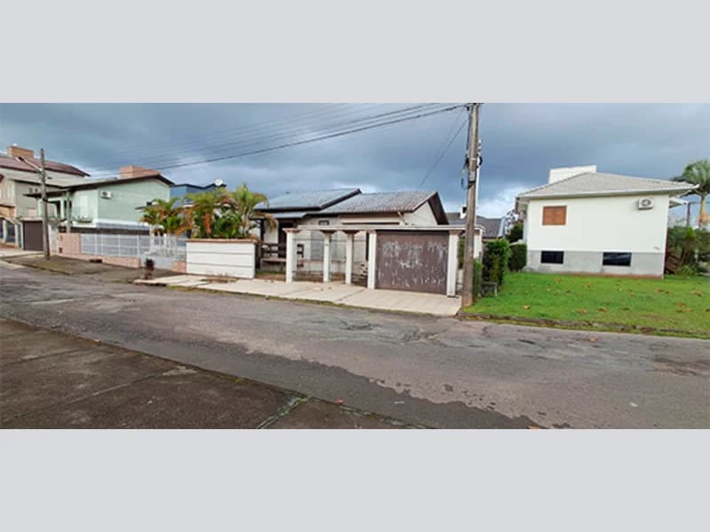 Foto 11 de 18: Casa em leilão em Criciúma - SC, bairro Loteamento Manenti — Casa - Criciúma - SC