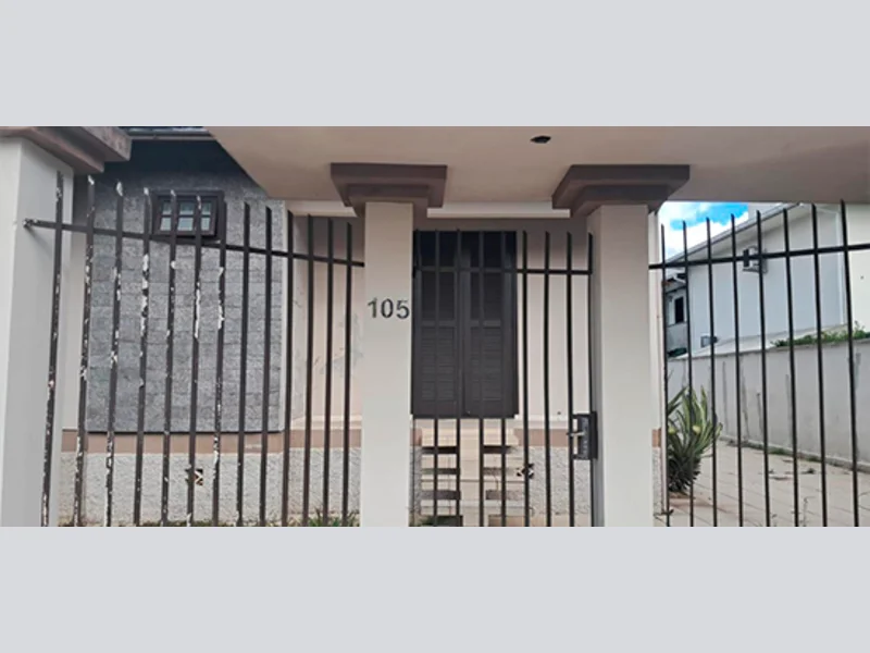 Foto 14 de 18: Casa em leilão em Criciúma - SC, bairro Loteamento Manenti — Casa - Criciúma - SC