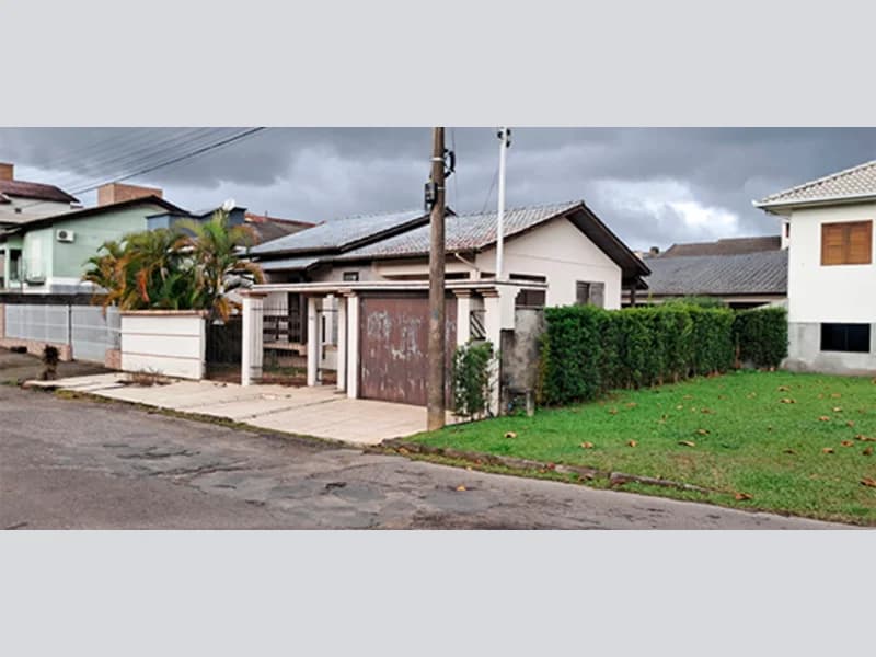 Foto 8 de 18: Casa em leilão em Criciúma - SC, bairro Loteamento Manenti — Casa - Criciúma - SC
