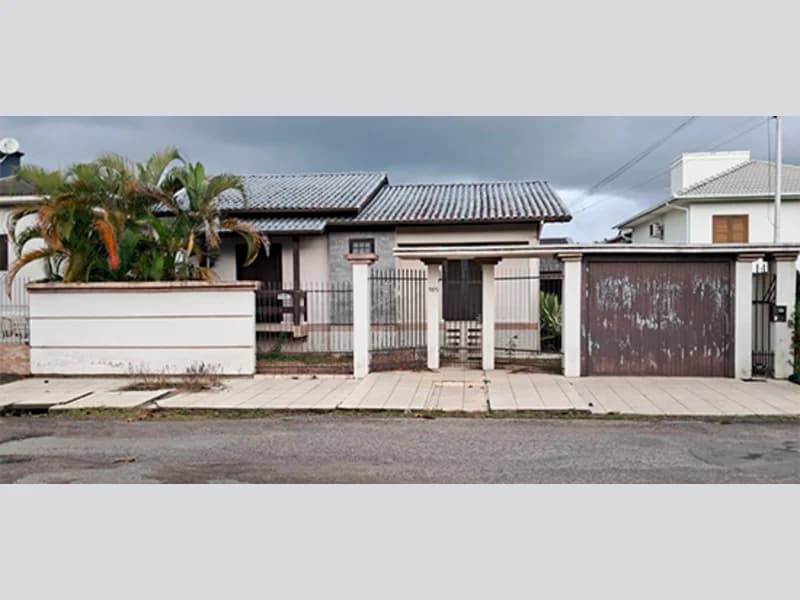 Foto 7 de 18: Casa em leilão em Criciúma - SC, bairro Loteamento Manenti — Casa - Criciúma - SC