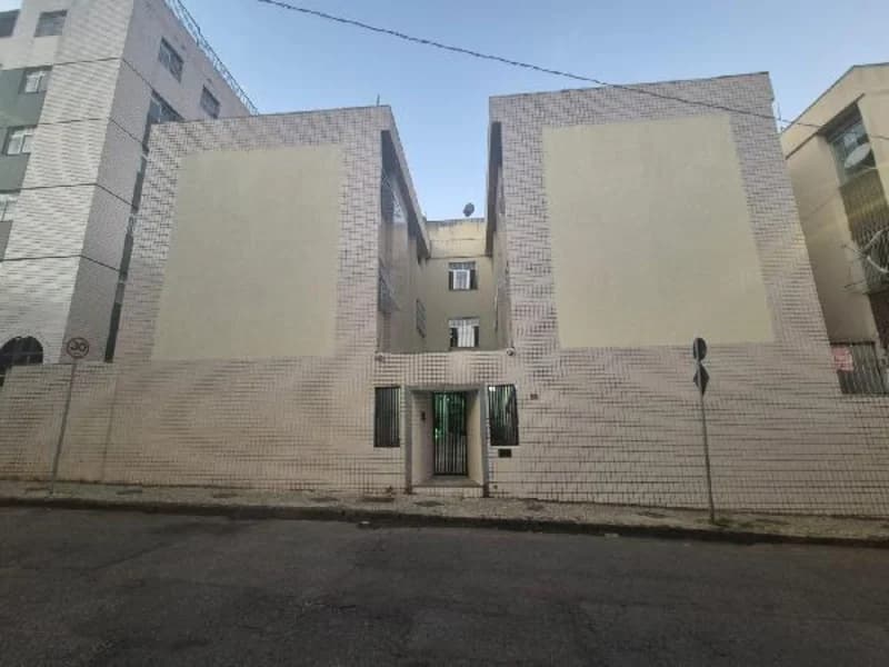 Apartamento em leilão em Belo Horizonte - MG — Apartamento - Belo Horizonte - MG