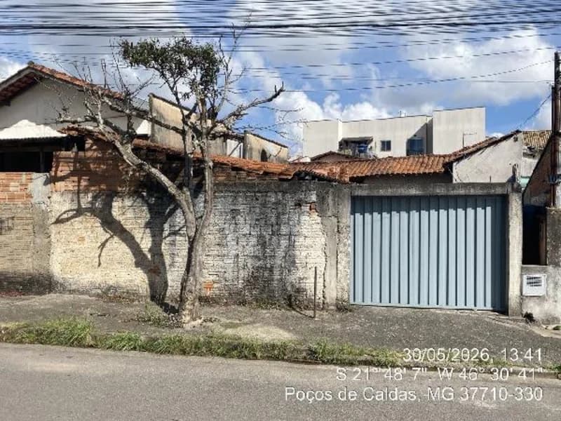 Casa em leilão em Poços De Caldas - MG, bairro Jardim Philadelphia — Casa - Poços de Caldas - MG