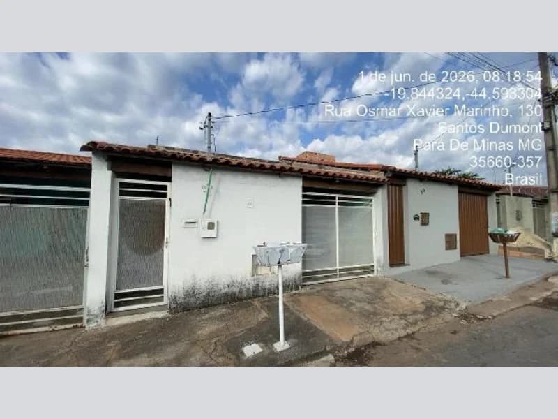 Casa em leilão em Pará De Minas - MG, bairro Santos Dumont — Casa - Pará de Minas - MG
