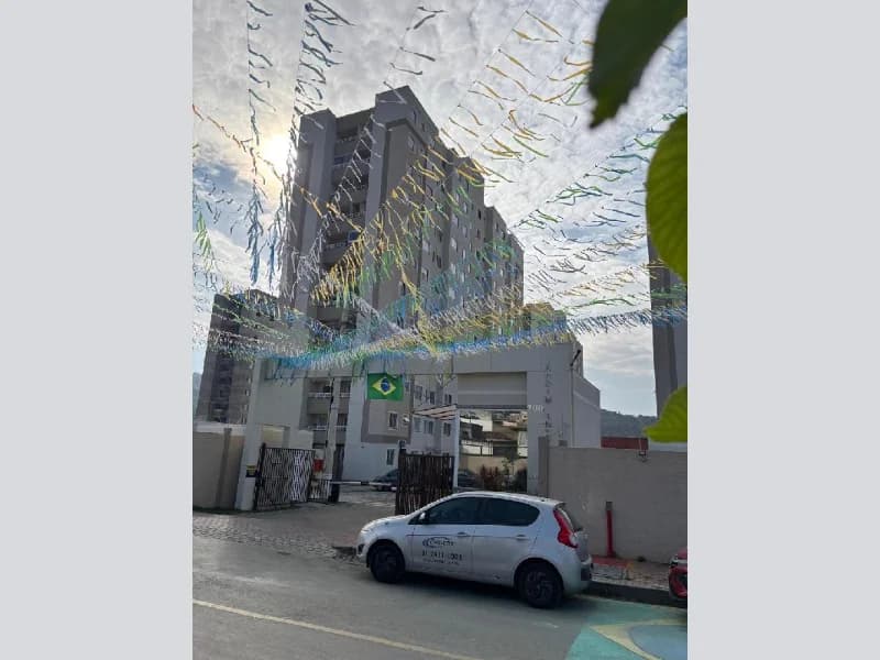 Apartamento em leilão em Juiz De Fora - MG — Apartamento - Juiz de Fora - MG