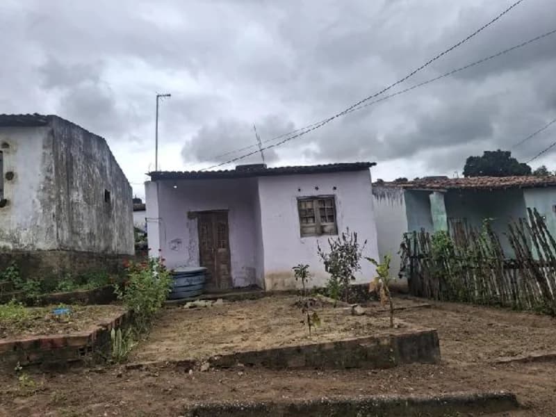 Casa em leilão em Glória Do Goitá - PE, bairro Centro — Casa - Glória do Goitá - PE